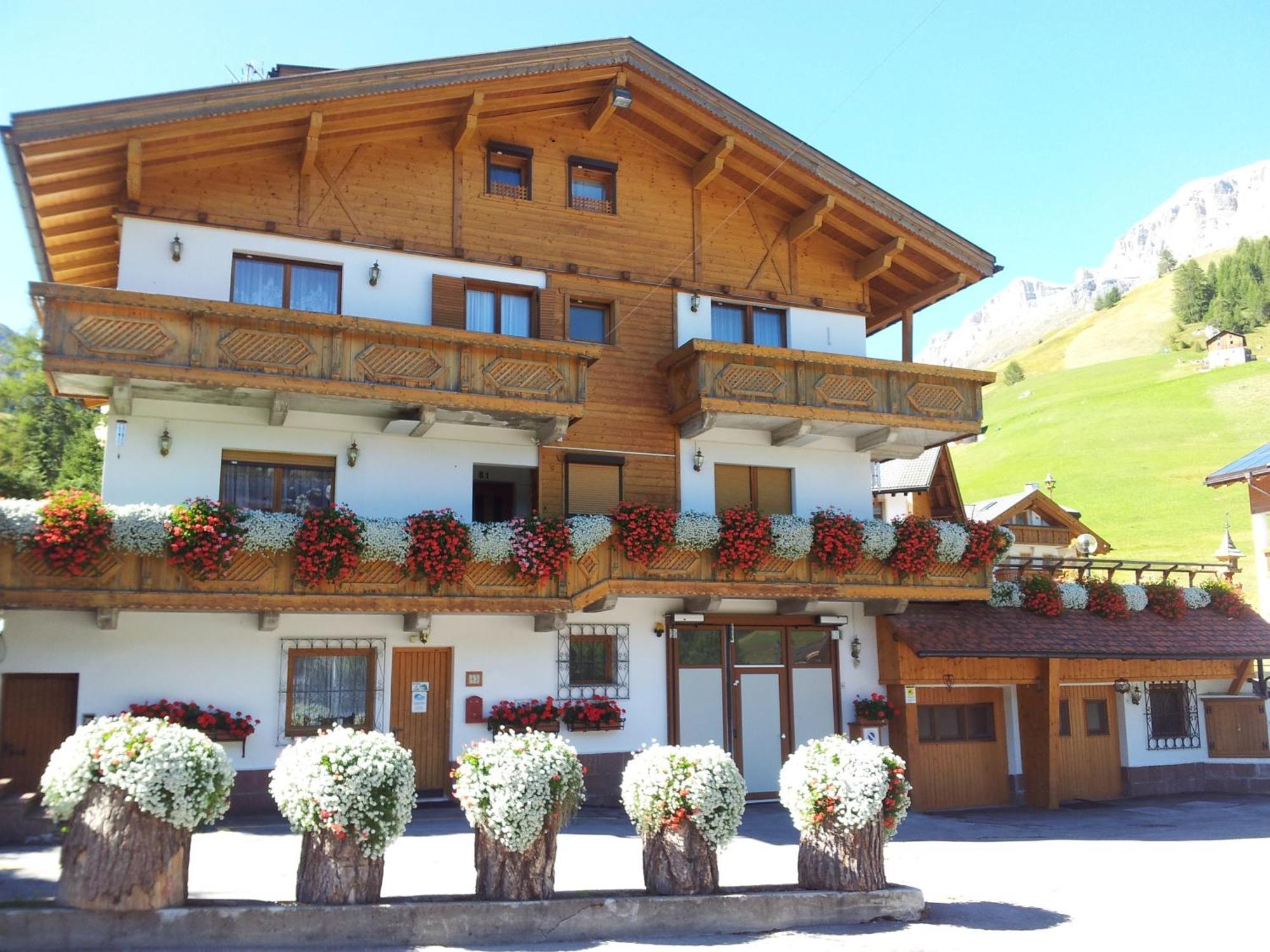 Chalet Belvedere Arabba Eksteriør billede
